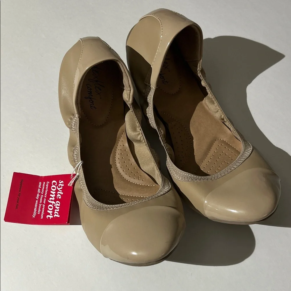 DexFlex Comfort Vegan Neutral Cream Tan Flats sz 13W NEW! Shoes Slip On Classic - Picture 1 of 8